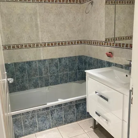 Vaiana Avec Piscine En Bord De Apartment Ajaccio (Corsica)