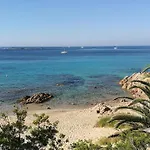 Vaiana Avec Piscine En Bord De * Αζάτσιο
